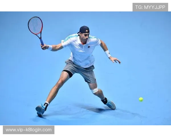 凯发体育网球训练技巧与专业指导，提升你的击球技术与比赛水平